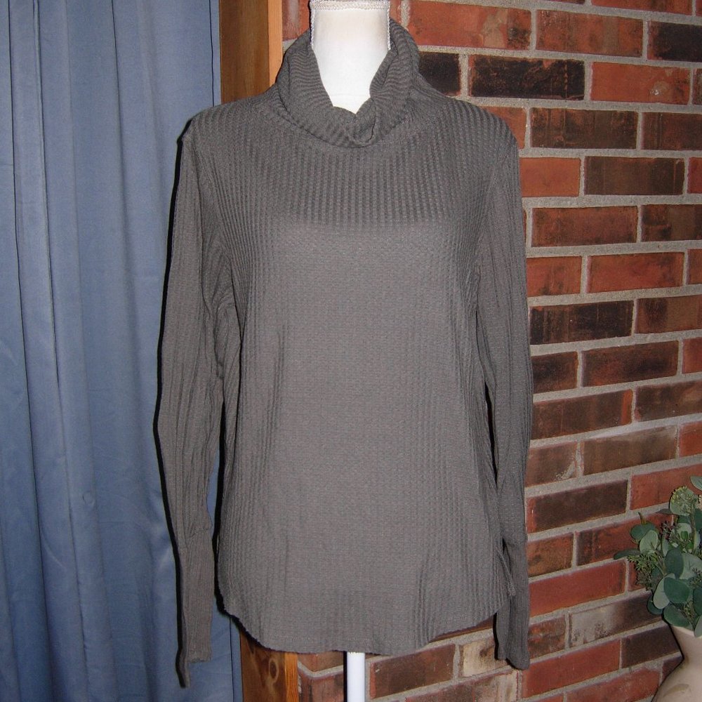 Susina Thermal Waffle Knit Funnel Neck Top L